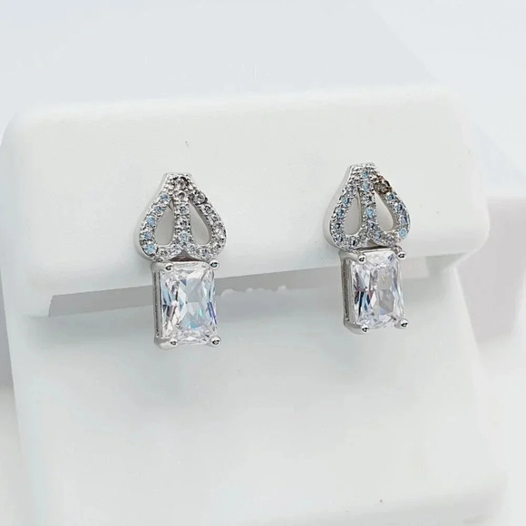 "925 Sterling Silver Cubic Zirconia Earrings, U19254815 - Picture 6 of 11